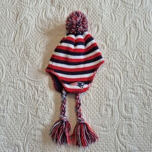 New England Patriots baby knit hat, 0-9 months, red, blue white earflap hat EUC